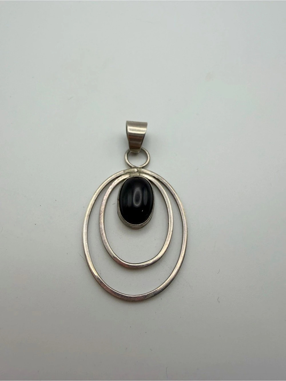 Sterling Silver black onyx Oval Pendant Necklace
